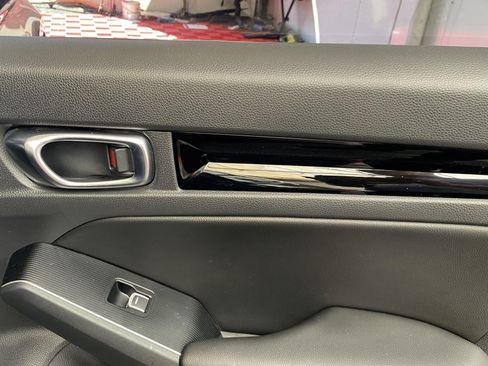 Used 2024 Honda Civic Sport Touring image 11