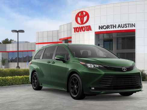 New 2026 Toyota Sienna XLE Woodland Edition image 15