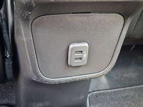 Used 2020 Chevrolet Equinox LS FWD image 29