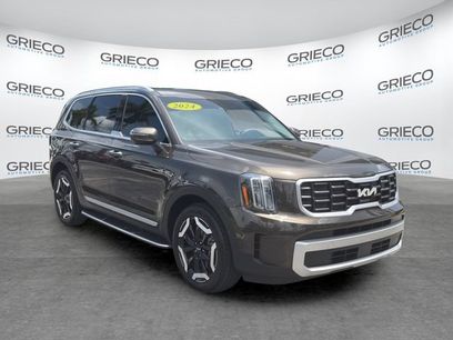 Used 2024 Kia Telluride S