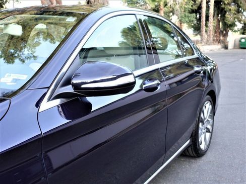 Used 2015 Mercedes-Benz C 300 Sedan image 13