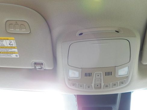 Used 2021 Ford Expedition Platinum image 28