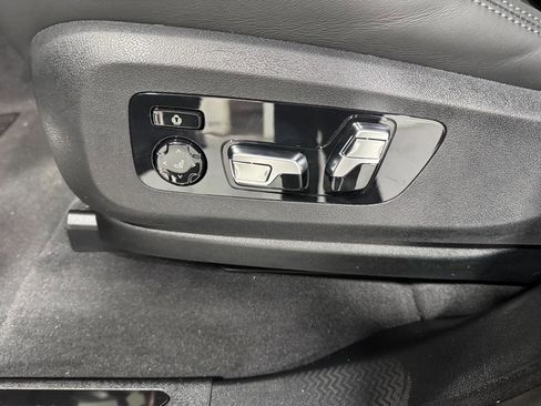 New 2026 BMW X5 M Competition w/ Executive Package image 30