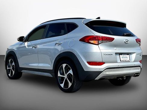 Used 2018 Hyundai Tucson Limited w/ Ultimate Package 02 AWD/4WD image 4