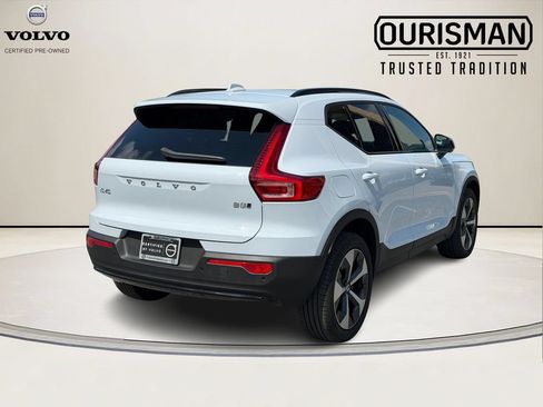Used 2026 Volvo XC40 B5 Plus w/ Protection Package Premier AWD/4WD image 7