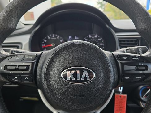 Used 2021 Kia Rio S FWD image 22