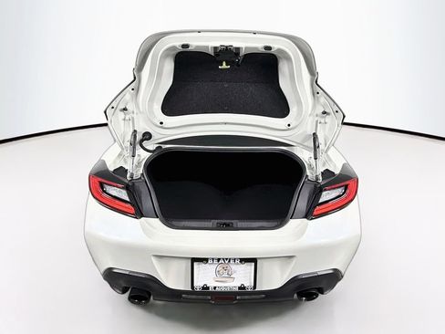 Used 2025 Toyota GR86 Premium w/ Performance Package RWD image 27
