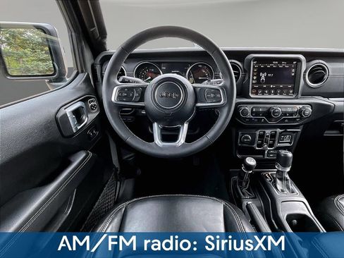 Used 2023 Jeep Wrangler Unlimited Sahara w/ Cold Weather Group AWD/4WD image 9