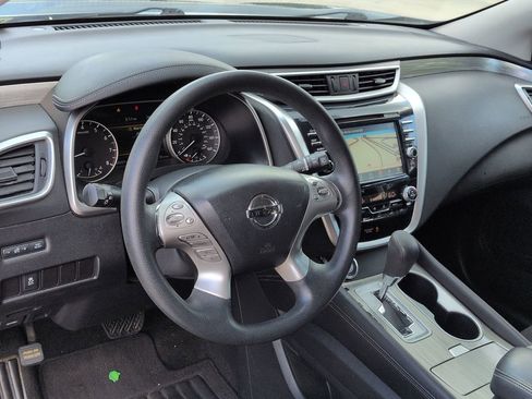 Used 2016 Nissan Murano S w/ Navigation Package FWD image 10