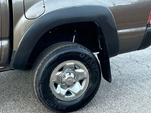 Used 2012 Toyota Tacoma PreRunner w/ Convenience Pkg image 12