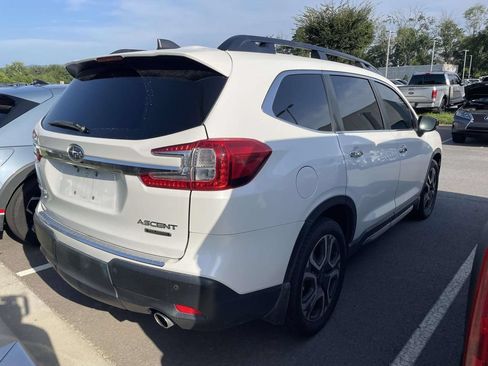 Used 2024 Subaru Ascent Touring w/ Popular Package #2 AWD/4WD image 4