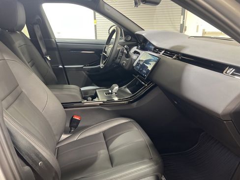 Used 2025 Land Rover Range Rover Evoque Dynamic SE image 25