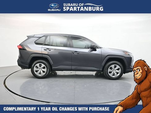 Used 2024 Toyota RAV4 LE FWD image 9