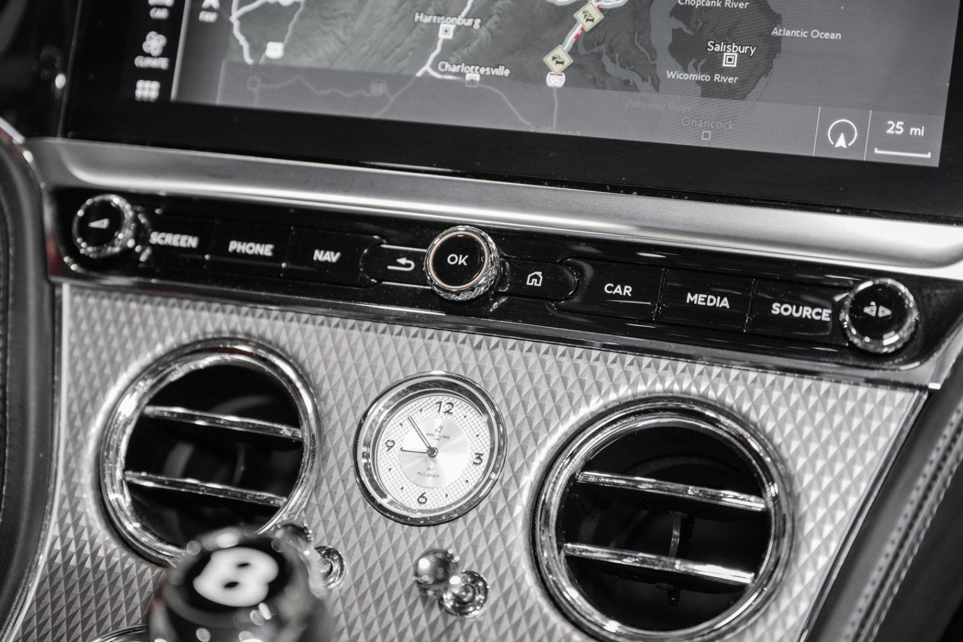 Used 2022 Bentley Continental GT AWD/4WD image 31