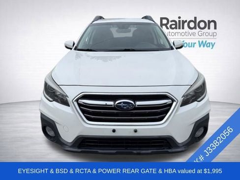 Used 2018 Subaru Outback 2.5i Premium AWD/4WD image 2