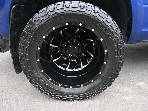 Used 2016 RAM 3500 Laramie AWD/4WD image 7