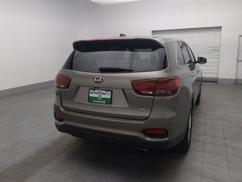 Used 2019 Kia Sorento L FWD image 6