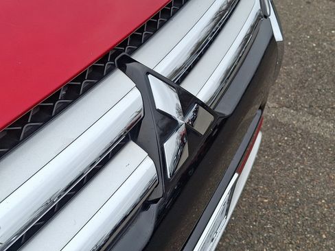 Used 2020 Mitsubishi Eclipse Cross SE image 4