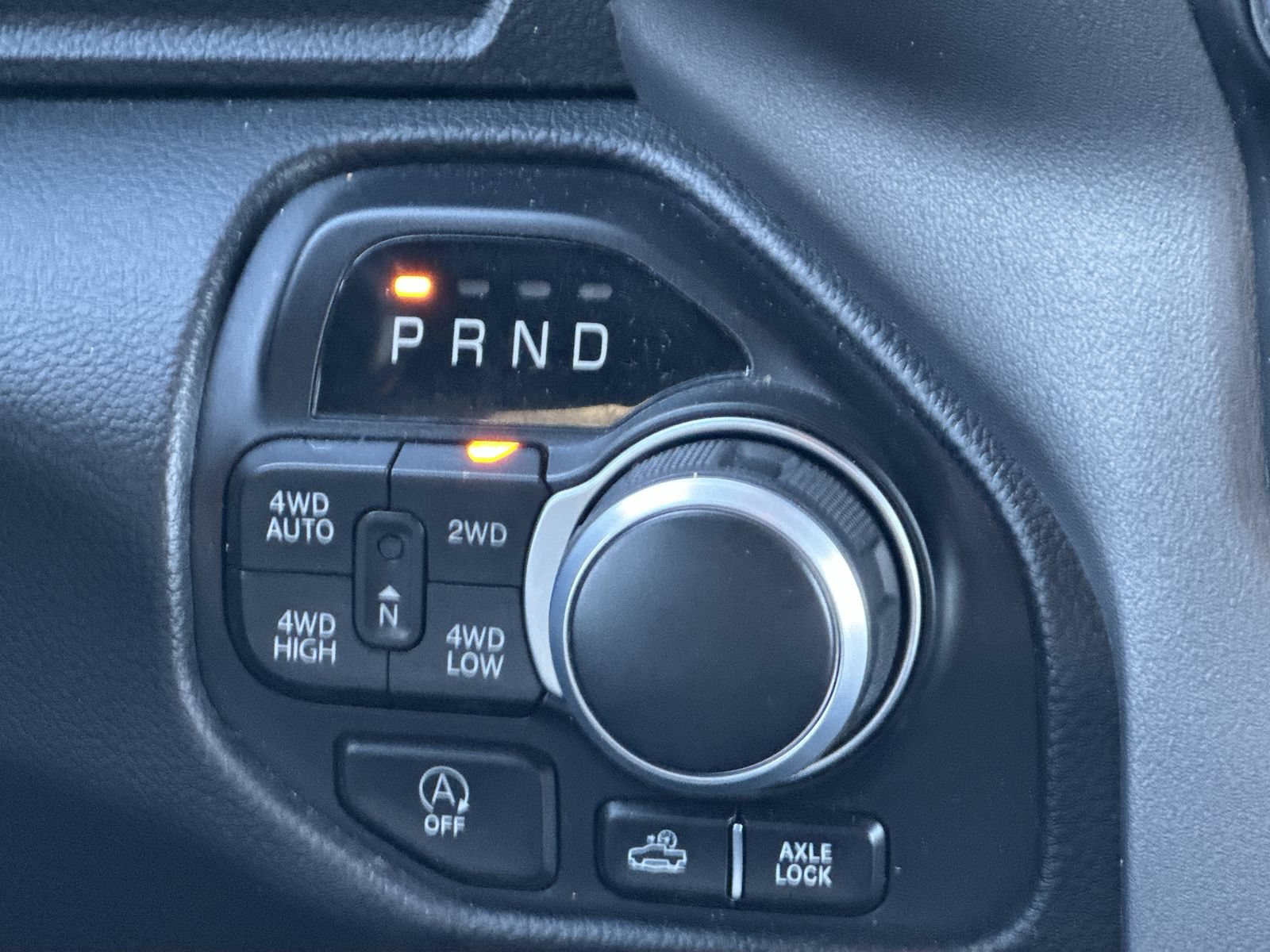 Used 2023 RAM 1500 Big Horn AWD/4WD image 30