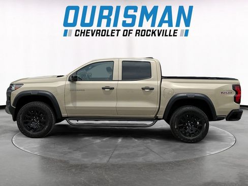 Used 2023 Chevrolet Colorado Trail Boss w/ Technology Package AWD/4WD image 3