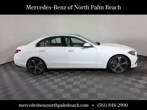 Used 2023 Mercedes-Benz C 300 Sedan image 7