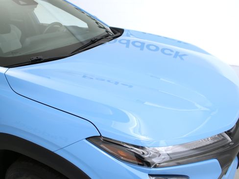 Used 2024 Chevrolet Trax RS w/ Sunroof Package image 12