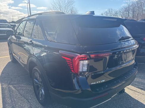 New 2026 Ford Explorer Active w/ Active Comfort Package AWD/4WD image 15
