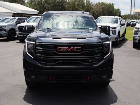 Certified 2022 GMC Sierra 1500 AT4 AWD/4WD image 4