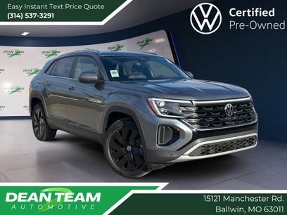 Certified 2025 Volkswagen Atlas Cross Sport SE w/ Panoramic Sunroof Package