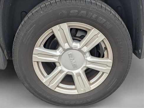 Used 2015 GMC Terrain SLE w/ Convenience Package image 9