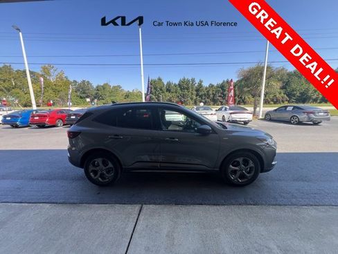 Used 2023 Ford Escape ST-Line image 5