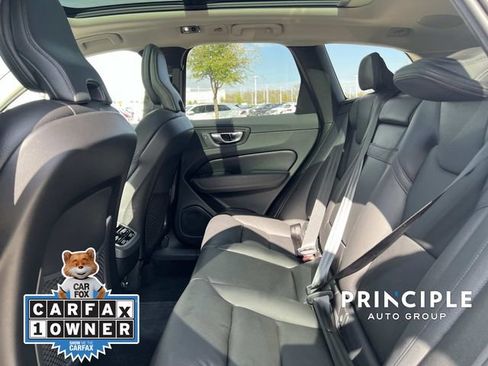 Used 2020 Volvo XC60 T5 Inscription w/ Protection Package Premier image 29