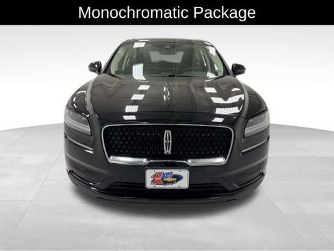 Used 2023 Lincoln Nautilus Reserve w/ Equipment Group 201A image 9