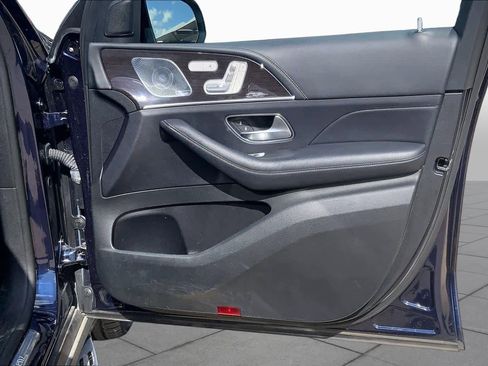 Used 2020 Mercedes-Benz GLS 450 4MATIC image 22