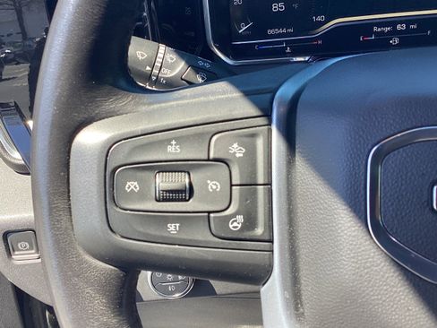 Used 2022 GMC Sierra 1500 Elevation image 27