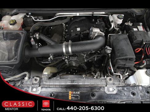 Used 2021 Chevrolet Colorado ZR2 w/ ZR2 Midnight Special Edition image 22