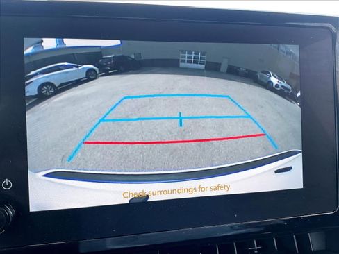 Used 2025 Toyota Corolla SE image 19