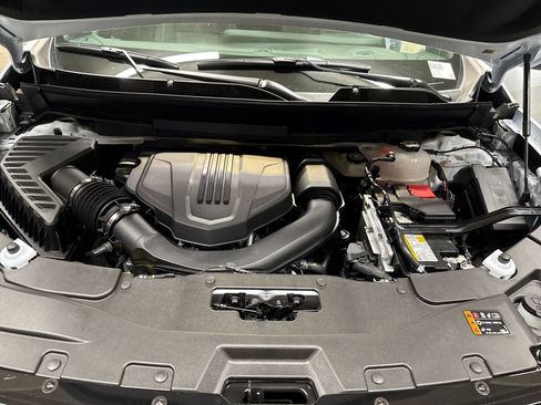 New 2026 Chevrolet Traverse RS image 5