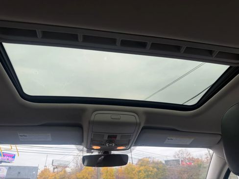 Used 2018 Volkswagen Passat 2.0T SE image 30