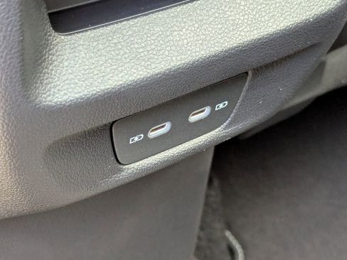 New 2026 Volkswagen Tiguan SE R-Line image 25