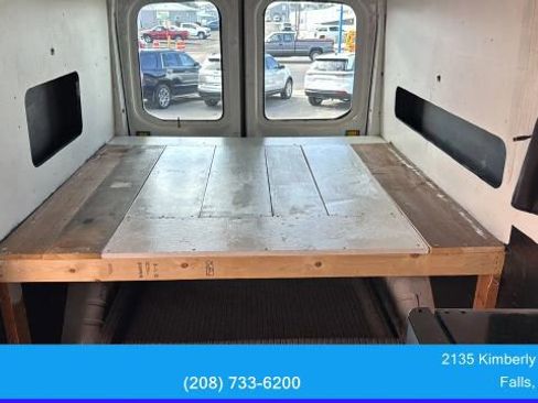 Used 2017 Ford Transit 250 148 Medium Roof image 38