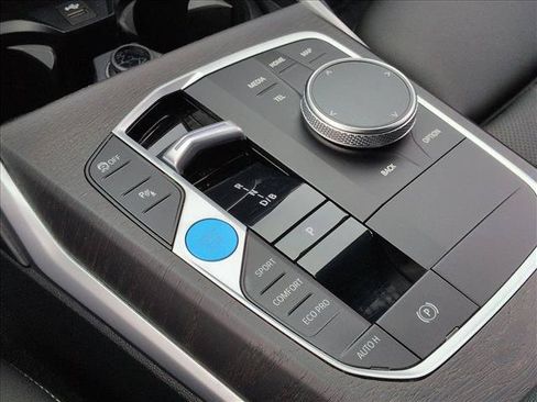 Used 2023 BMW i4 eDrive35 w/ Premium Package RWD image 12