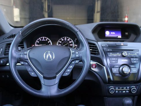 Used 2016 Acura ILX FWD image 25