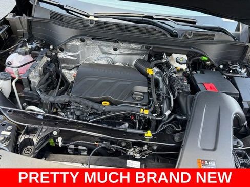 Certified 2026 Chevrolet Trax LT w/ LT Convenience Package FWD image 11