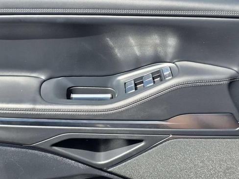 Certified 2025 Lincoln Navigator Reserve AWD/4WD image 16
