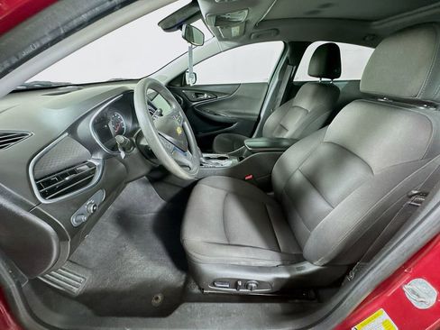 Used 2019 Chevrolet Malibu LT FWD image 23