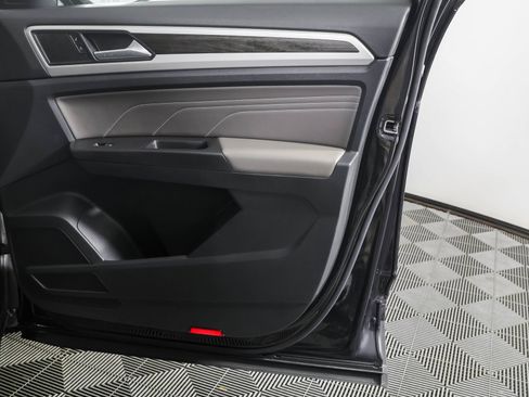 Used 2023 Volkswagen Atlas SE w/ Panoramic Sunroof Package AWD/4WD image 50