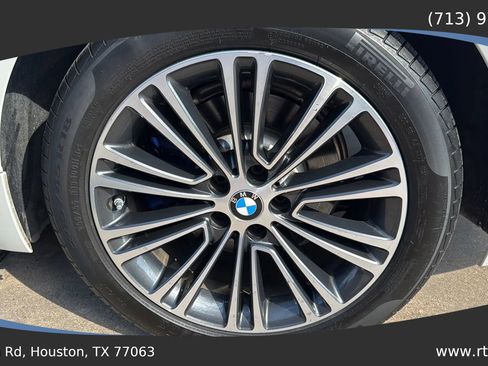 Used 2018 BMW 530i image 15