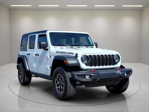 Used 2024 Jeep Wrangler Unlimited Rubicon AWD/4WD image 23