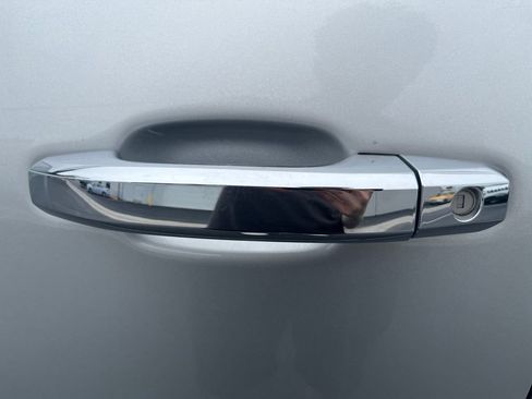 Used 2018 GMC Sierra 1500 Denali AWD/4WD image 17